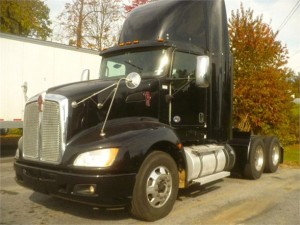 2012 KENWORTH T660 DAYCAB