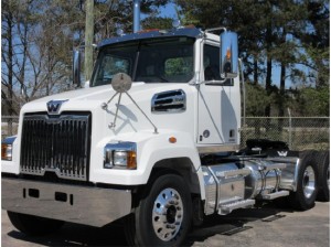 2018 WESTERN STAR 4700SF CONVENTIONAL - DAY CAB