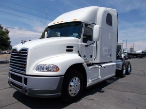 2011 MACK PINNACLE CXU613